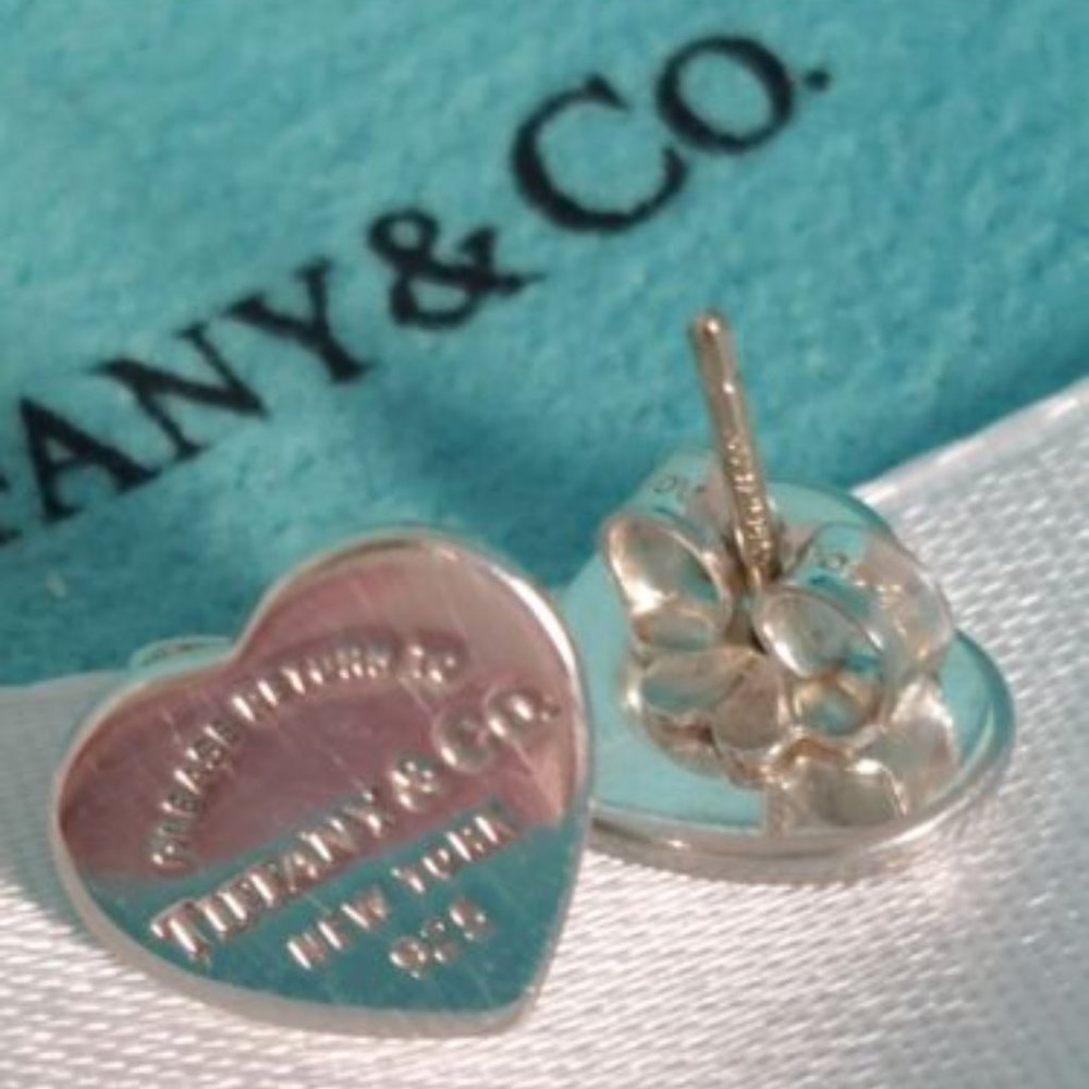 New Tiffany & Co. Hearts 925 Stud Sterling Silver Earrings